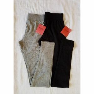 ⭐ Gray & Black Leggings - NWT ⭐